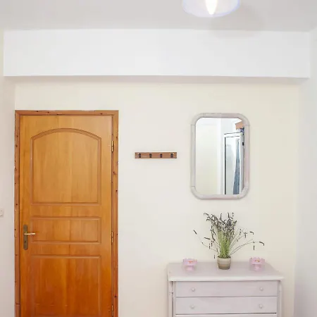 Apartmán Mairoula Apartments! *