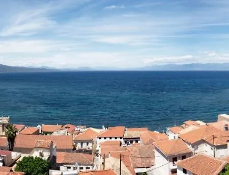 Mairoula Apartments! Apartamento